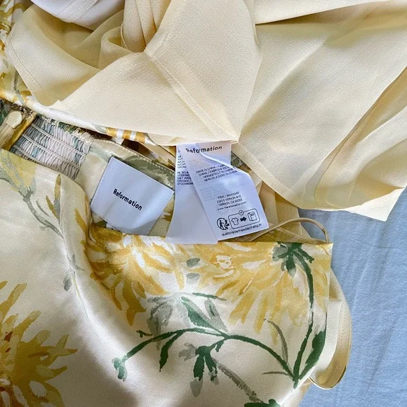 Reformation Frankie Silk Dress - Honeyglow - Picture 6 of 7